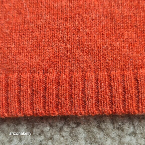 NWOT Club Monaco Cashmere Knit Scarf Orange Pumpkin - Picture 8 of 13